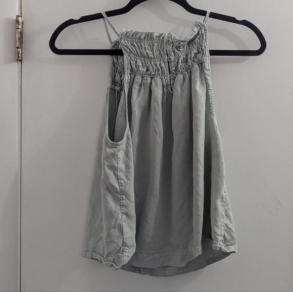 Cloth & Stone Ruffled Halter Top - Picture 5 of 5